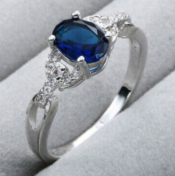 Blue Sapphire Ring Sz 8 - Picture 2 of 4
